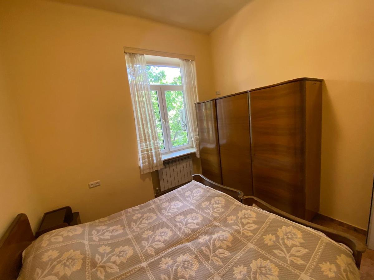 Agora Arcs Apartment Yerevan Exterior photo